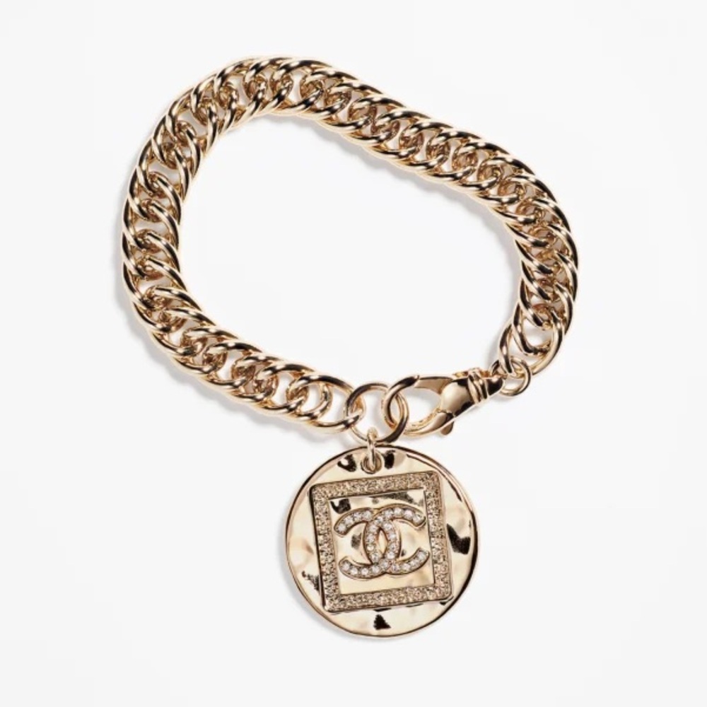 BNWT CHANEL Spring-Summer 2023 Pre-collection 23P PENDANT NECKLACE